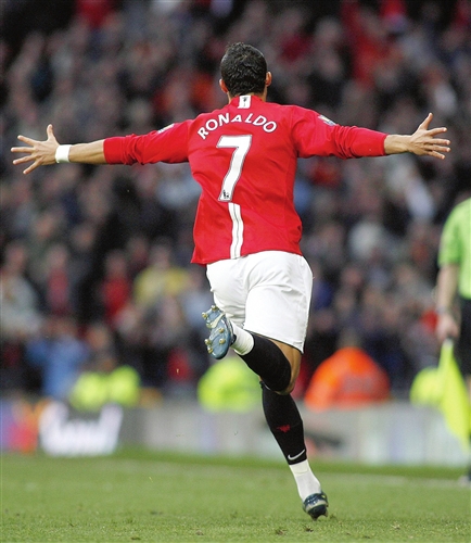 更是球迷们 更是球迷们