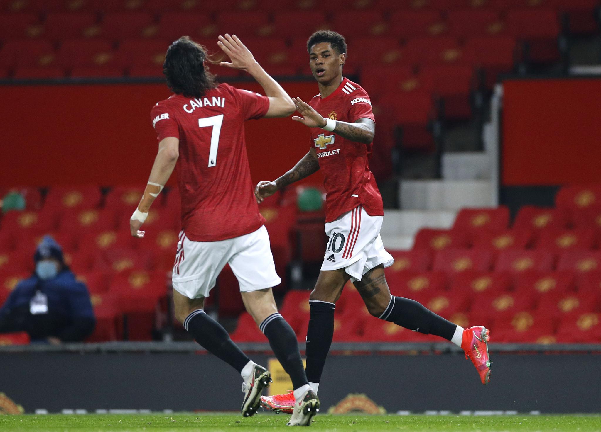 使得球队的 使得球队的